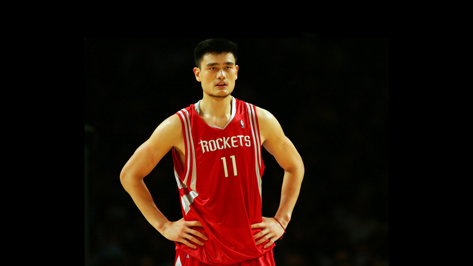 铁血横扫!加纳3-0碾压泰国,B费94分钟绝命一击炸裂全场